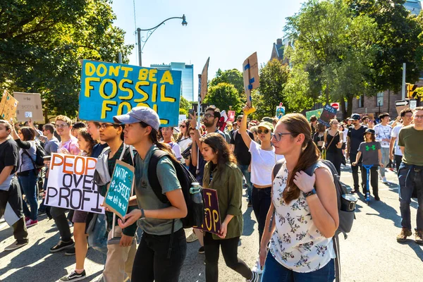 Toronto Canada Σεπτεμβριου 2019 Παγκόσμια Απεργία Για Κλίμα Και Πορεία — Φωτογραφία Αρχείου