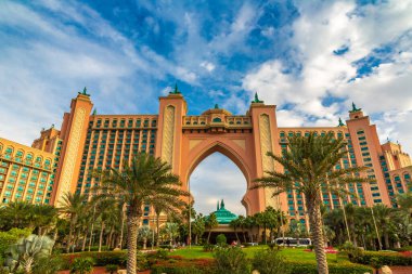 DUBAI, BAE - 26 Mart 2020: Atlantis, Dubai 'deki Palm Hotel, Birleşik Arap Emirlikleri