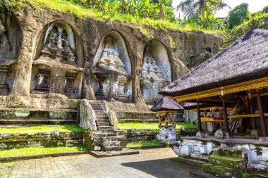 Pura Gunung Kawi tapınağı Bali, Endonezya 'da güneşli bir günde