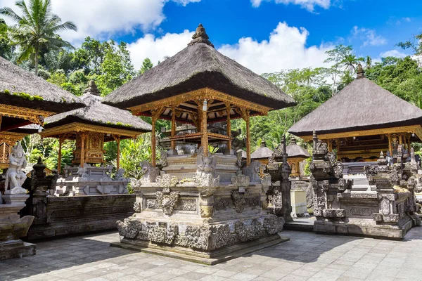 印度尼西亚巴厘Pura Tirta Empul寺 — 图库照片