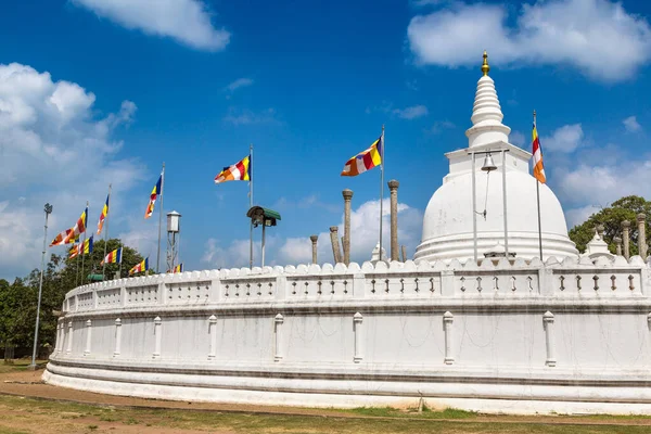 Thuparamaya Dagoba Stupa Într Vară Sri Lanka — Fotografie, imagine de stoc