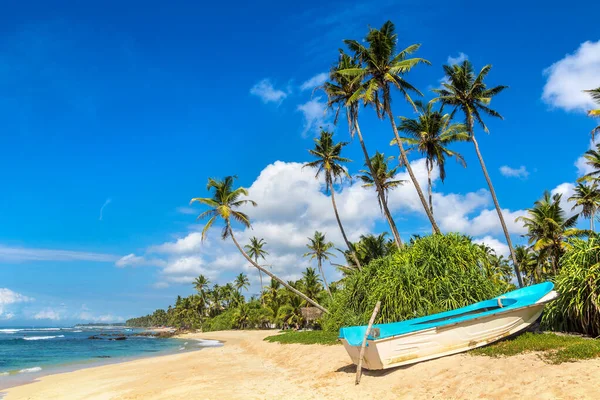 Barco Pesca Praia Sri Lanka — Fotografia de Stock