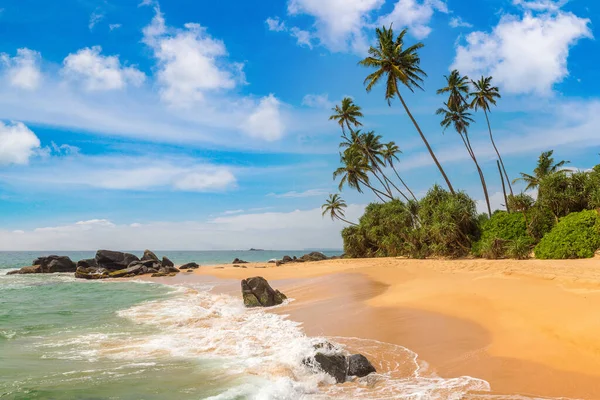 Sri Lanka Güneşli Bir Günde Ambalangoda Tropikal Plajı — Stok fotoğraf