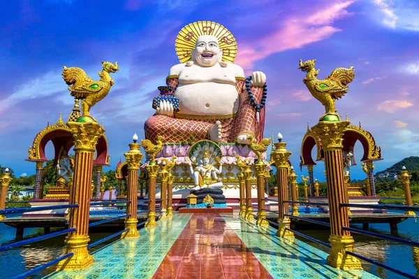 Estátua Buddha Sorridente Feliz Gigante Wat Plai Laem Temple Samui — Fotografia de Stock