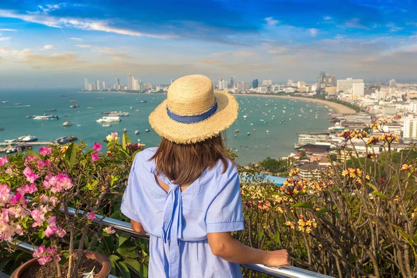 Kvinnlig Resenär Phuket Thailand — Stockfoto