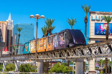 LAS VEGAS, ABD - 29 Mart 2020: Las Vegas, Nevada, ABD 'de raylı tren