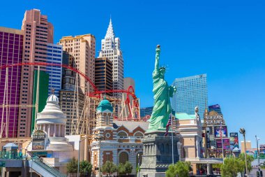 LAS VEGAS, ABD - 29 Mart 2020 Las Vegas, Nevada, ABD 'deki New York Otel ve Kumarhanesi