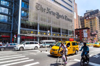 NEW YORK CITY, ABD - 15 Mart 2020: The New York Times Binası Manhattan, New York City, ABD