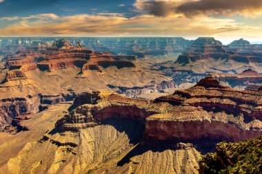 Güneşli bir günde Büyük Kanyon Ulusal Parkı, Arizona, ABD