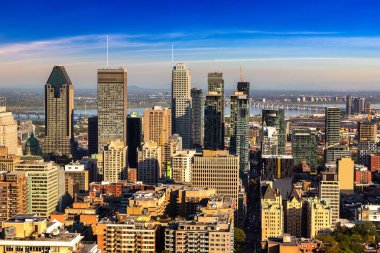 Güneşli bir günde Montreal 'in panoramik hava manzarası, Kanada