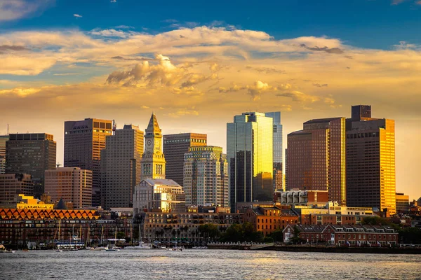 Vista Panorámica Del Paisaje Urbano Boston Atardecer Estados Unidos —  Fotos de Stock
