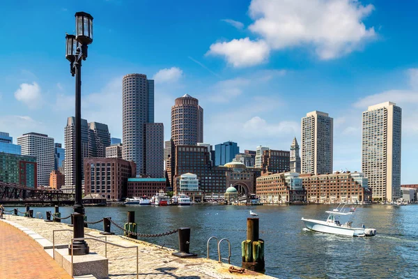 Vista Panorámica Del Paisaje Urbano Boston Fan Pier Par —  Fotos de Stock