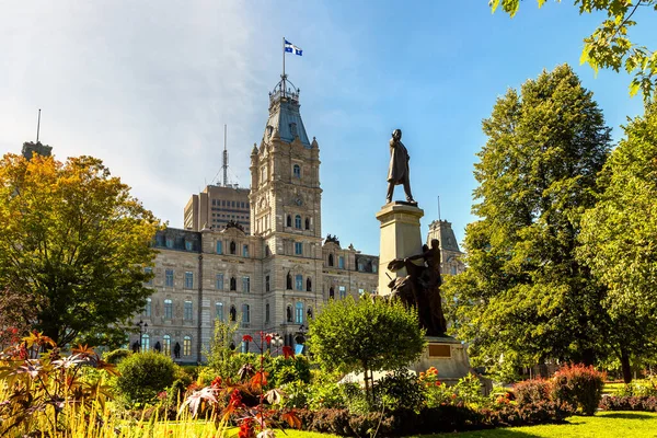 Budynek Parlamentu Quebec Mieście Quebec Słoneczny Dzień Kanada — Zdjęcie stockowe