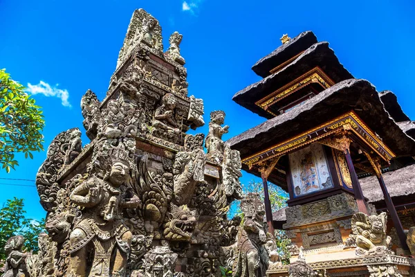 Tempio Pura Desa Batuan Bali Indonesia Una Giornata Sole — Foto Stock