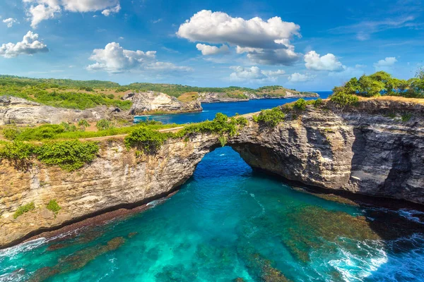 Endonezya Bali Deki Nusa Penida Adasındaki Brocken Sahili Nde Doğal — Stok fotoğraf