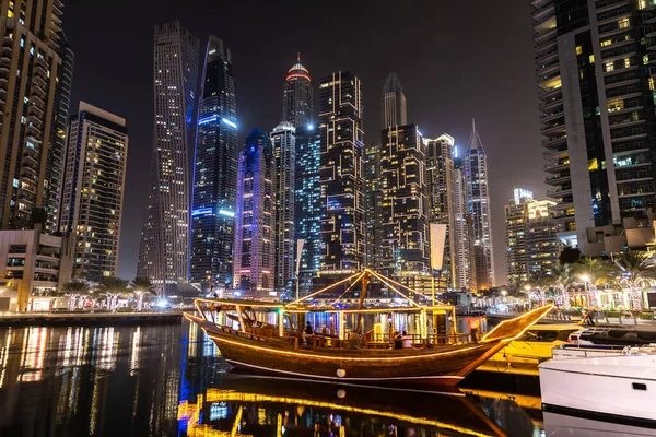 Ντουμπάι Μαρίνα Νύχτα Ντουμπάι Ηνωμένα Αραβικά Εμιράτα — Φωτογραφία Αρχείου