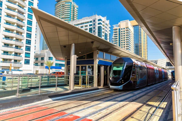 Novo Bonde Moderno Dubai Emirados Árabes Unidos — Fotografia de Stock