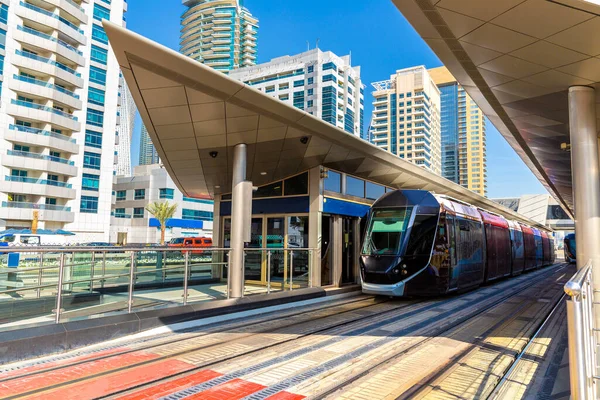 Nuevo Tranvía Moderno Dubai Emiratos Árabes Unidos —  Fotos de Stock