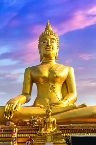 Zlatý Velký Buddha Pattaya Thajsko Letním Dni — Stock fotografie