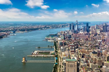 New York City, New York, ABD 'de Manhattan' ın panoramik hava manzarası