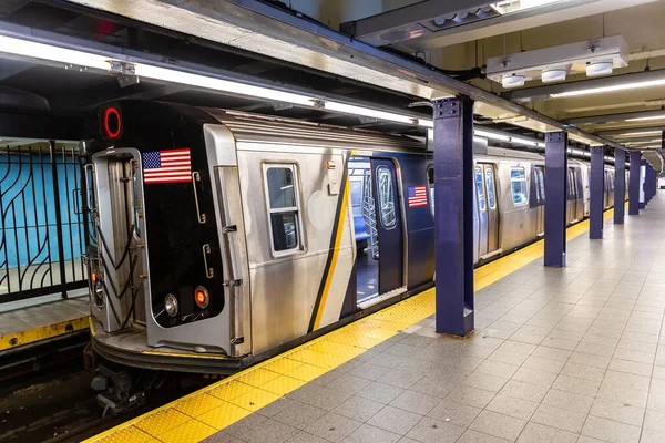 Tunnelbanevagn Station New York City Usa — Stockfoto