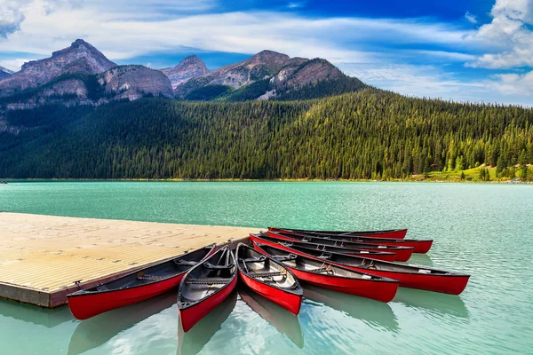Kanoter Vid Sjön Louise Banff National Park Canada — Stockfoto