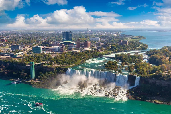 Panoramautsikt Över Kanadensiska Sidan Niagarafallen American Falls Och Observation Tower — Stockfoto