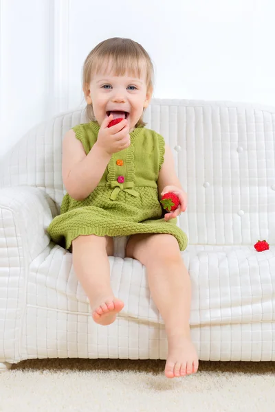 Menina em casa — Fotografia de Stock