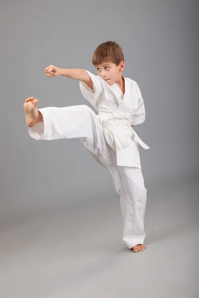 Karate pojke — Stockfoto