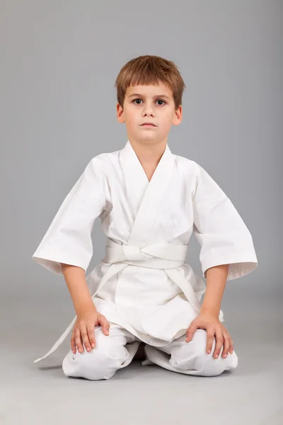 Karate-Junge — Stockfoto