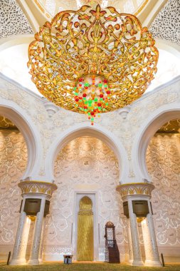 Şeyh Zayed Büyük Cami