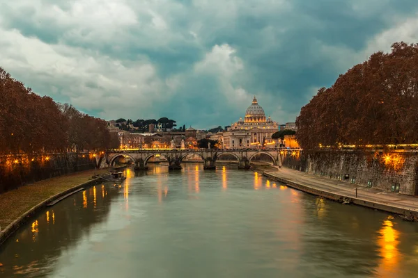 Vaticano y río Tíber —  Fotos de Stock