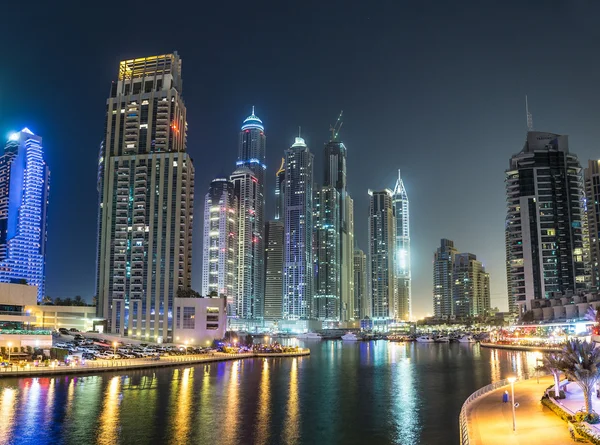 Dubai marina stadsgezicht — Stockfoto