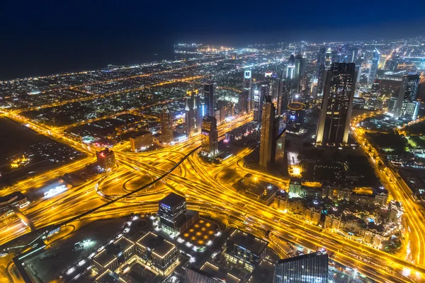 Dubai-nachtbeeld — Stockfoto