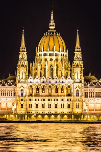 Palais du Parlement de Budapest — Photo