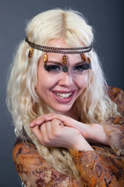 Woman with vintage make-up — Stock Photo, Image