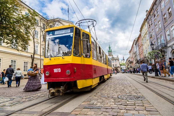 Старый трамвай Львова . — стоковое фото