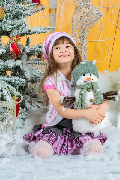 Felice bambina hanno un Natale — Foto Stock