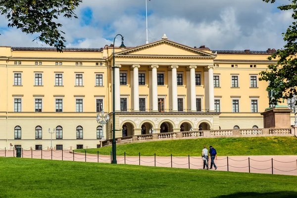 Königspalast in Oslo — Stockfoto