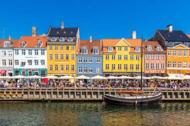 Ünlü Nyhavn bölgesi