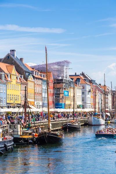 Famous Nyhavn district — Stock Photo, Image