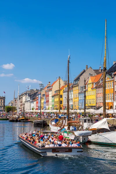 Berömda stadsdelen Nyhavn — Stockfoto