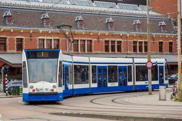 Spårvagn i Amsterdam, Nederländerna — Stockfoto