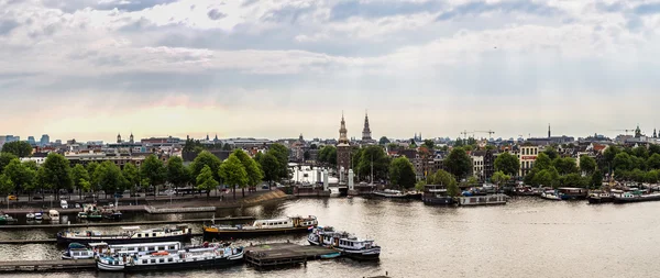 Amsterdam'ın panoramik manzarasını — Stok fotoğraf