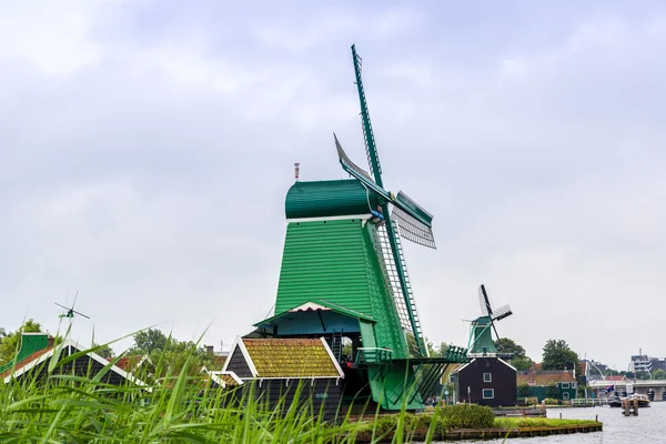 Wiatraków w Holandii — Zdjęcie stockowe