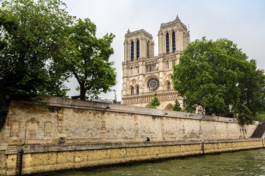 Seine ve Notre Dame