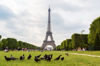 Paris 'teki Eyfel Kulesi