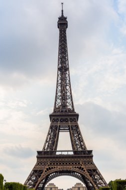 Paris 'teki Eyfel Kulesi