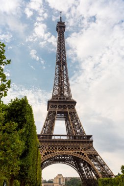 Paris 'teki Eyfel Kulesi