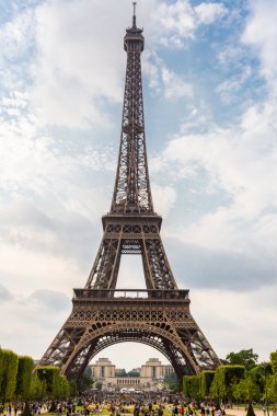 Paris 'teki Eyfel Kulesi